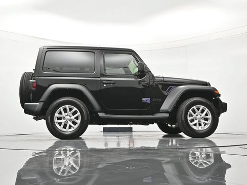Used 2023 Jeep Wrangler Sport AWD/4WD image 39