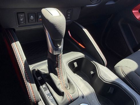 Used 2026 Nissan Frontier PRO-4X AWD/4WD image 7