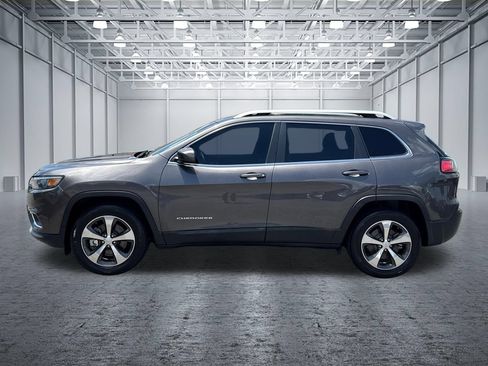 Used 2019 Jeep Cherokee Limited AWD/4WD image 4