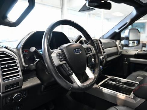 Used 2018 Ford F250 Platinum image 25