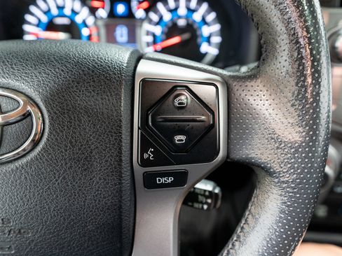 Used 2018 Toyota 4Runner Limited image 25