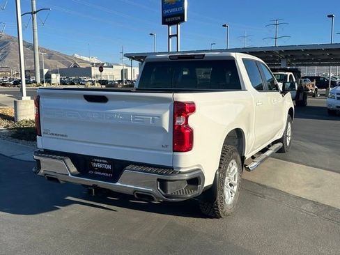 Certified 2024 Chevrolet Silverado 1500 LT w/ Z71 Off-Road Package AWD/4WD image 23