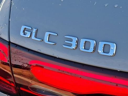New 2026 Mercedes-Benz GLC 300 4MATIC image 17
