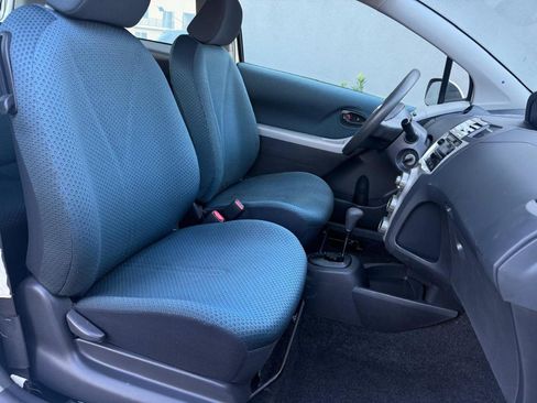 Used 2008 Toyota Yaris S FWD image 15