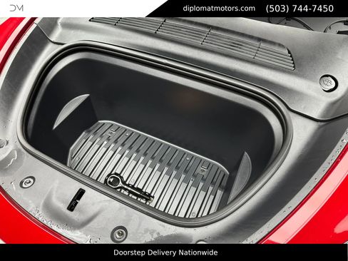 Used 2022 Tesla Model Y Long Range image 43