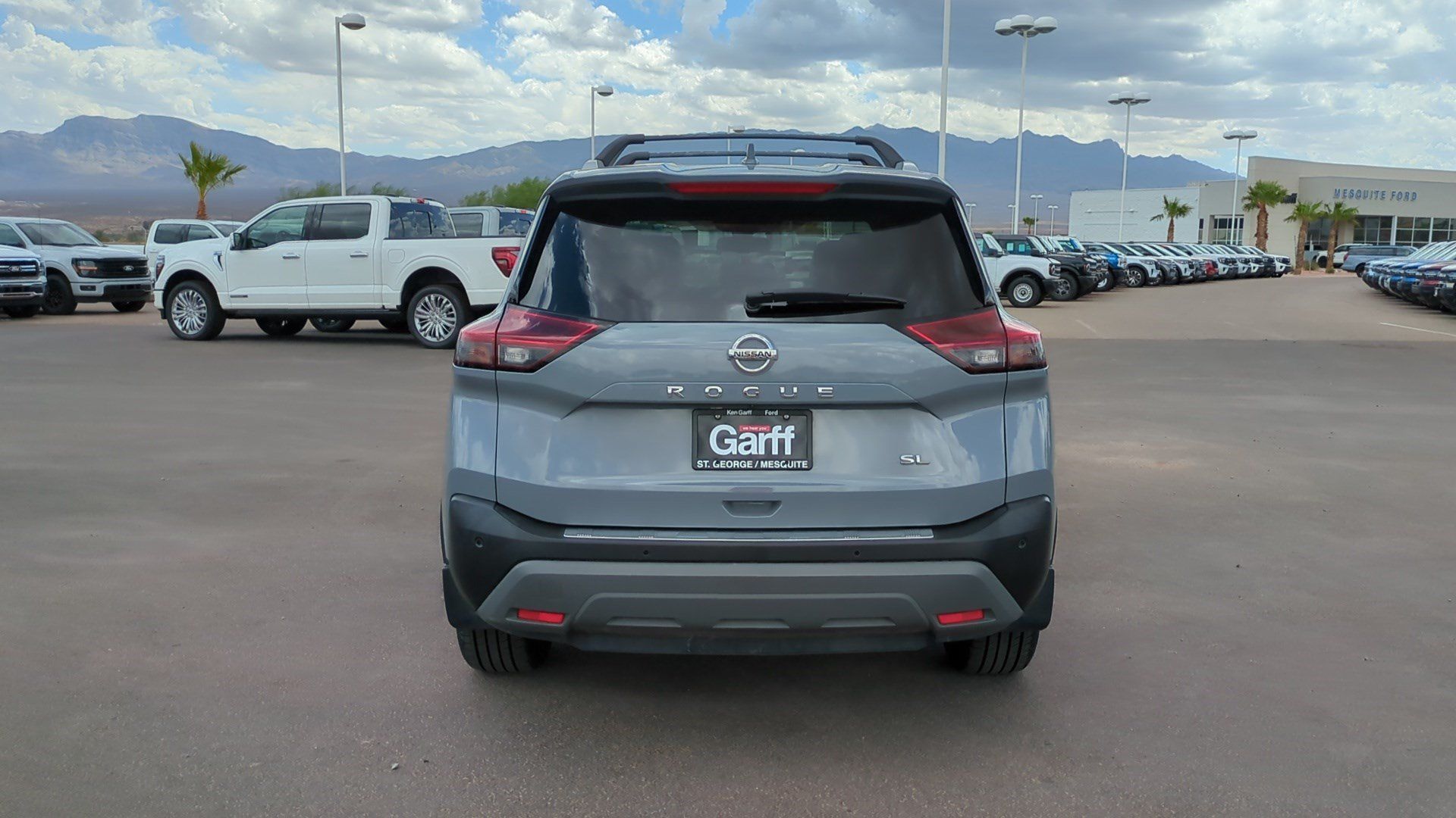 Used 2021 Nissan Rogue SL FWD image 4