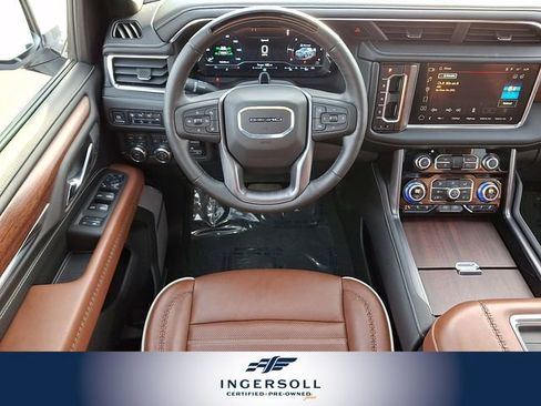 Used 2024 GMC Yukon Denali Ultimate image 16