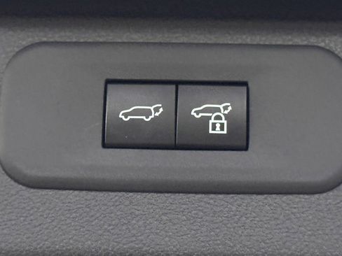 Used 2024 Toyota Grand Highlander Platinum image 14