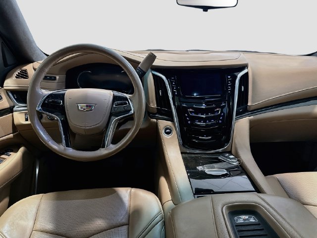 Used 2020 Cadillac Escalade Platinum AWD/4WD image 20