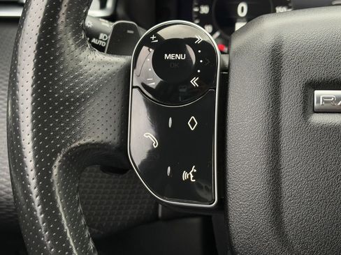 Used 2018 Land Rover Range Rover Velar S image 16