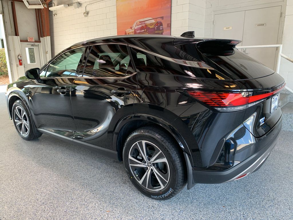 Used 2023 Lexus RX 350 Premium w/ Accessory Package (Z1) AWD/4WD image 6