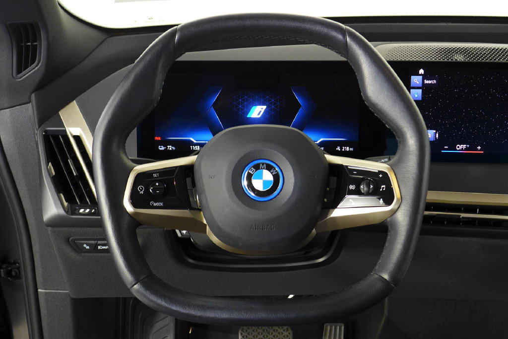 Used 2023 BMW iX M60 w/ Executive Package AWD/4WD image 26