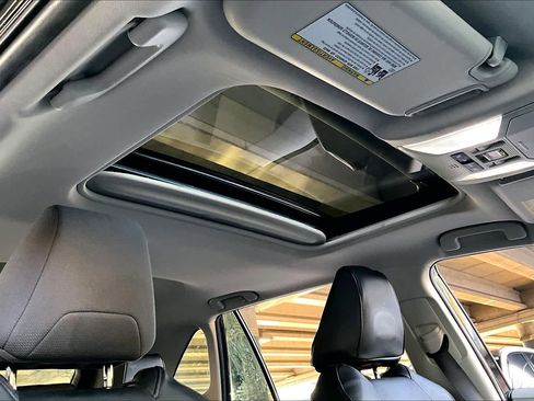 Used 2022 Toyota RAV4 XLE image 13