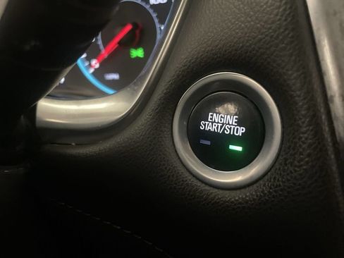 Used 2019 Chevrolet Traverse LS AWD/4WD image 9