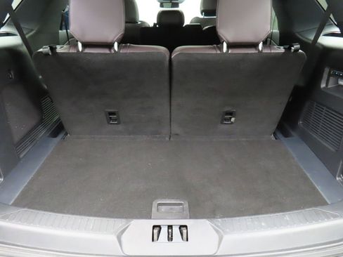 Used 2026 Ford Explorer Platinum AWD/4WD image 45