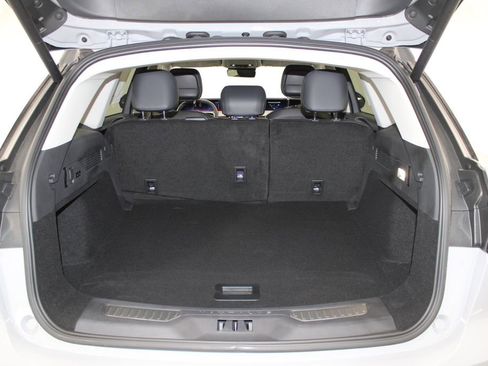 New 2026 Lincoln Nautilus Premier image 15