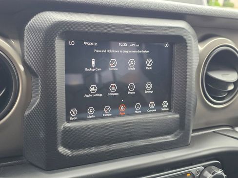 Used 2019 Jeep Wrangler Unlimited Sport S AWD/4WD image 26