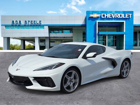 Used 2025 Chevrolet Corvette Stingray Preferred Cpe w/ 2LT RWD image 2