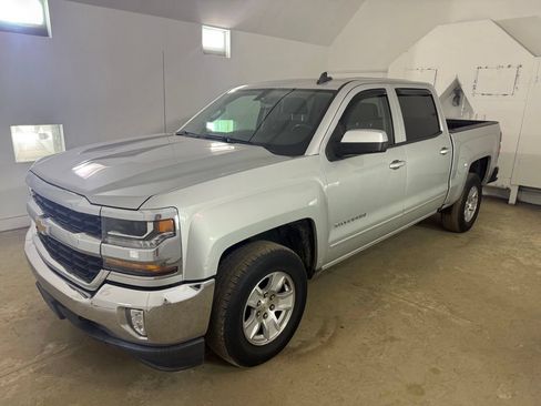 Used 2017 Chevrolet Silverado 1500 LT w/ All Star Edition AWD/4WD image 1