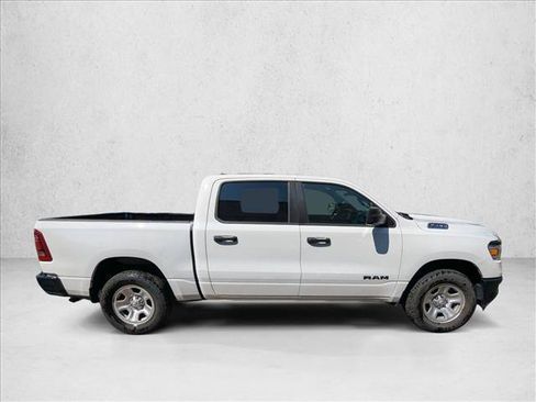 Used 2022 RAM 1500 Tradesman AWD/4WD image 4
