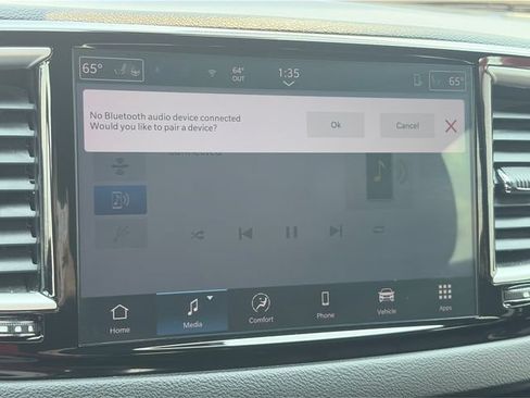 Used 2025 Chrysler Pacifica Select FWD image 52