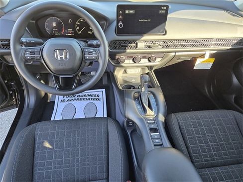 New 2026 Honda HR-V LX image 23