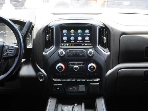 Used 2022 GMC Sierra 2500 AT4 w/ AT4 Premium Plus Package AWD/4WD image 27