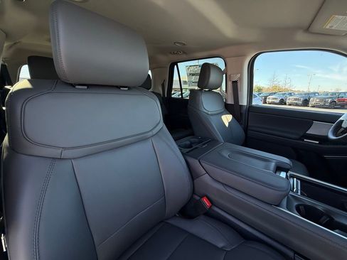 New 2026 Ford Expedition Max Active image 32