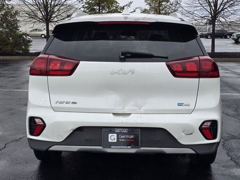 Used 2022 Kia Niro LX image 6
