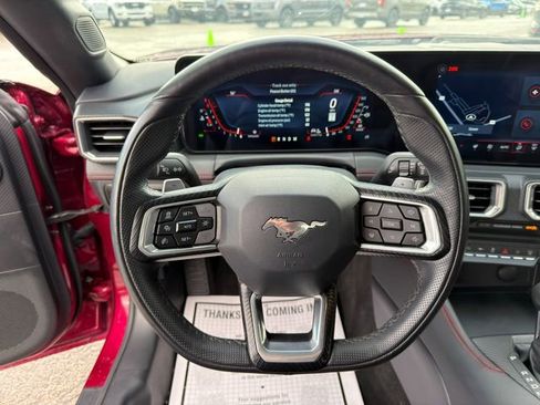 Used 2025 Ford Mustang GT Premium image 37