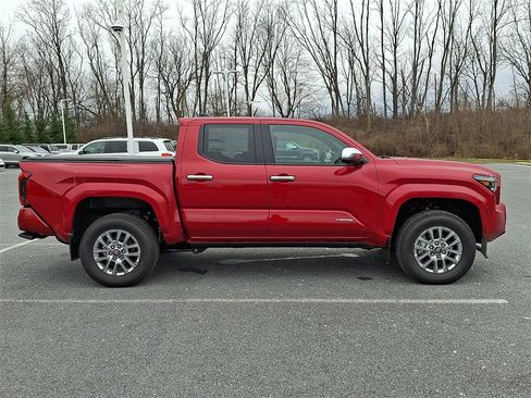 New 2026 Toyota Tacoma Limited image 4