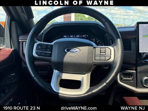 Used 2023 Ford Expedition Max Limited AWD/4WD image 26