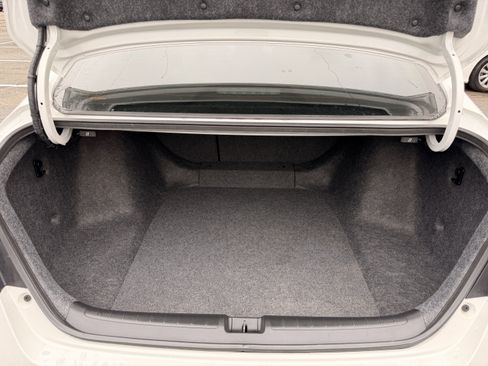 Certified 2021 Honda Accord EX image 31