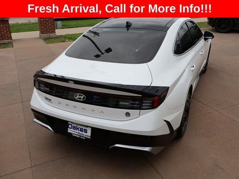 Used 2025 Hyundai Sonata SEL FWD image 6