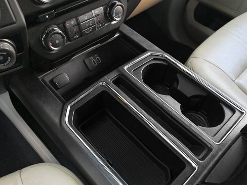 Used 2016 Ford F150 XLT w/ Equipment Group 302A Luxury image 24