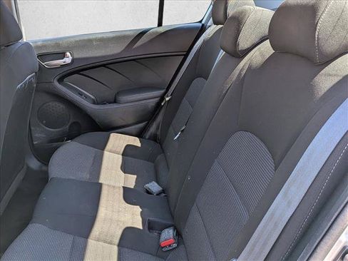 Used 2018 Kia Forte LX w/ LX Rear Camera Package FWD image 16