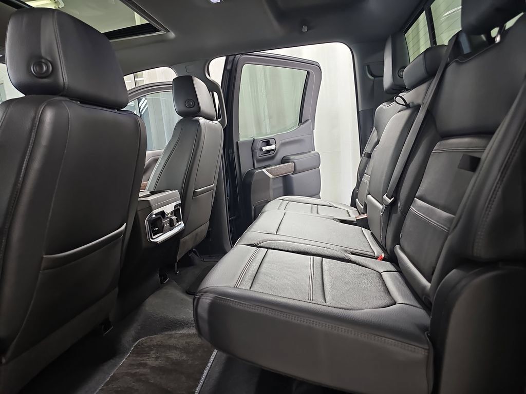 Certified 2022 GMC Sierra 1500 Denali w/ Denali Reserve Package AWD/4WD image 17