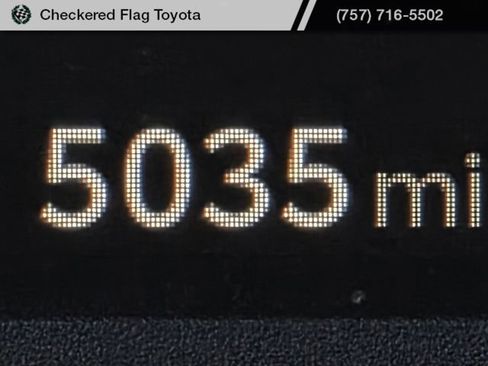 Used 2026 Toyota 4Runner SR5 AWD/4WD image 10