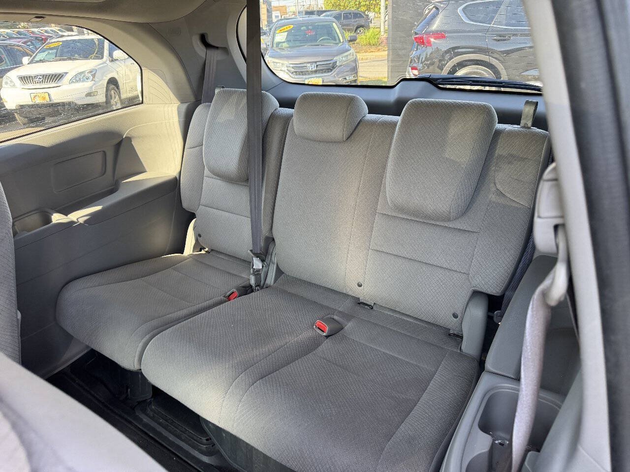 Used 2014 Honda Odyssey EX image 21