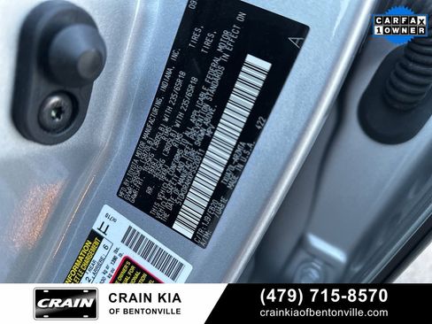 Used 2023 Toyota Highlander XLE image 28