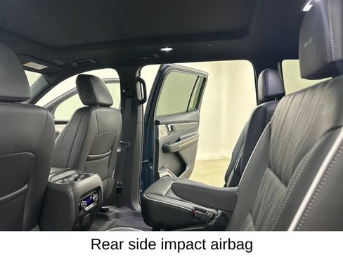 Used 2025 Buick Enclave Avenir w/ Super Cruise Package AWD/4WD image 35