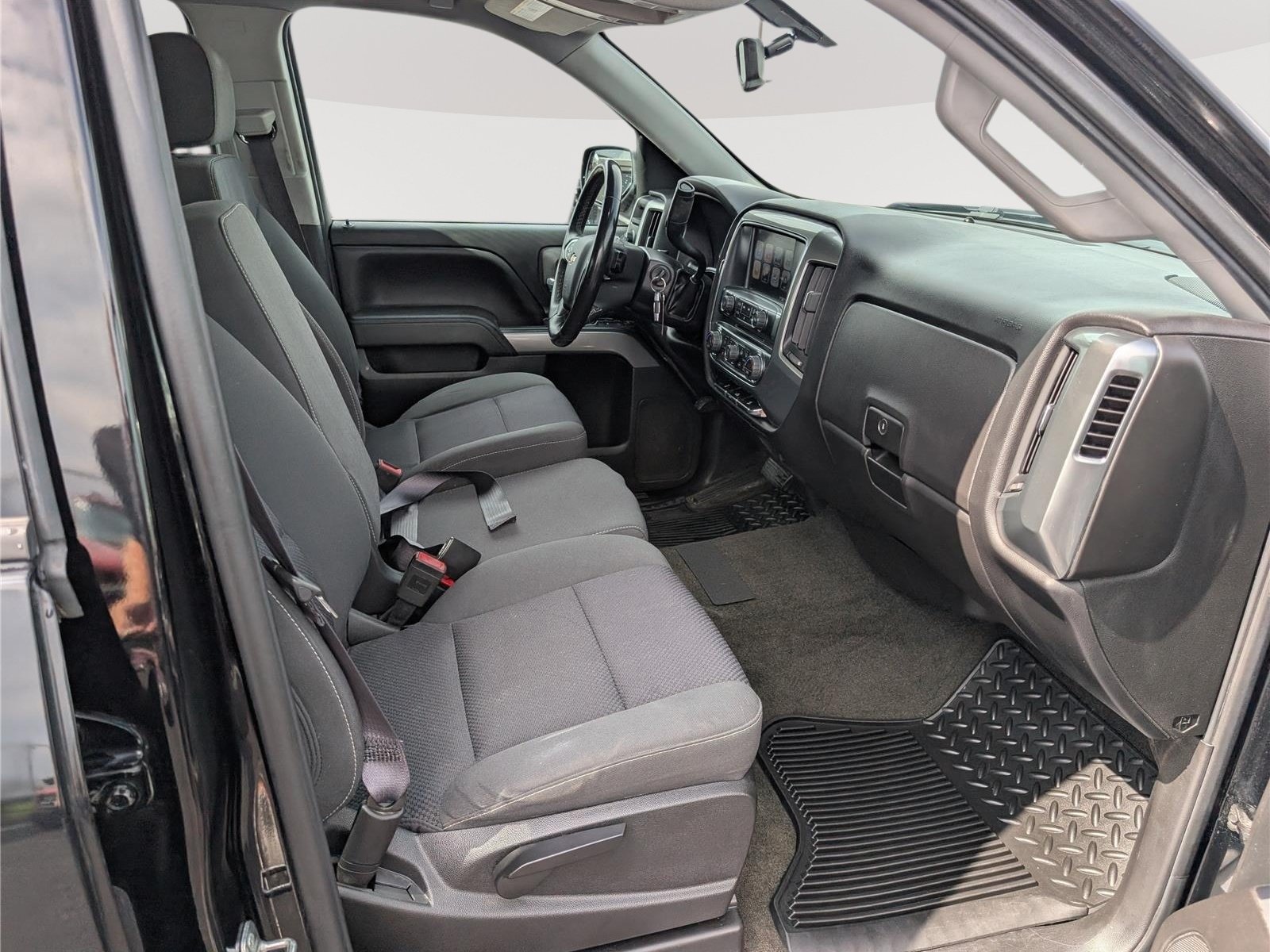 Used 2017 Chevrolet Silverado 1500 LT w/ All Star Edition AWD/4WD image 10