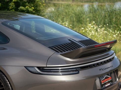 Used 2024 Porsche 911 Carrera 4S AWD/4WD image 35