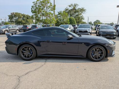 Certified 2024 Ford Mustang Dark Horse image 3