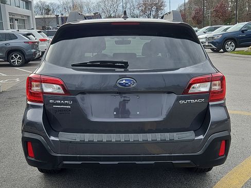 Used 2019 Subaru Outback 2.5i Premium image 23