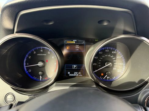 Used 2019 Subaru Outback 3.6R Touring image 17