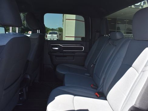Used 2024 RAM 2500 Big Horn AWD/4WD image 19
