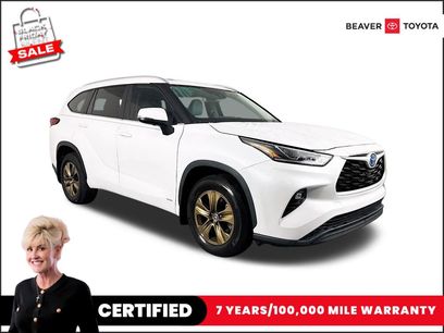 Used 2023 Toyota Highlander Bronze Edition