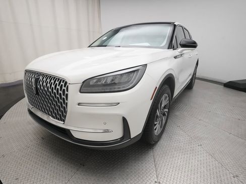 Used 2023 Lincoln Corsair AWD w/ Equipment Group 101A image 14