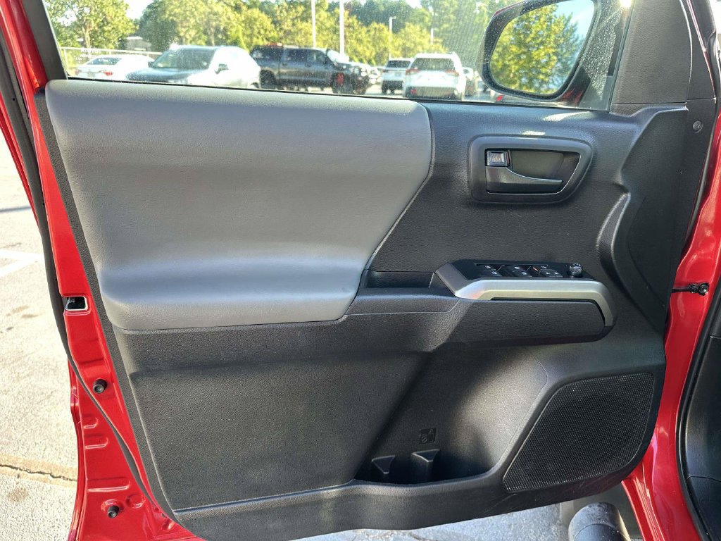 Used 2023 Toyota Tacoma SR5 RWD image 20